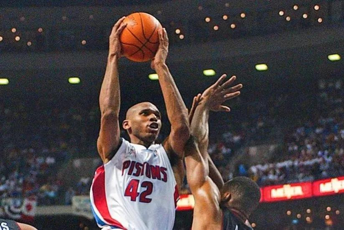 开云入口-关于欧篮联赛程吃紧；底特律活塞窗口期再遭质疑；赛场秩序良好；球探报告显示潜力的信息