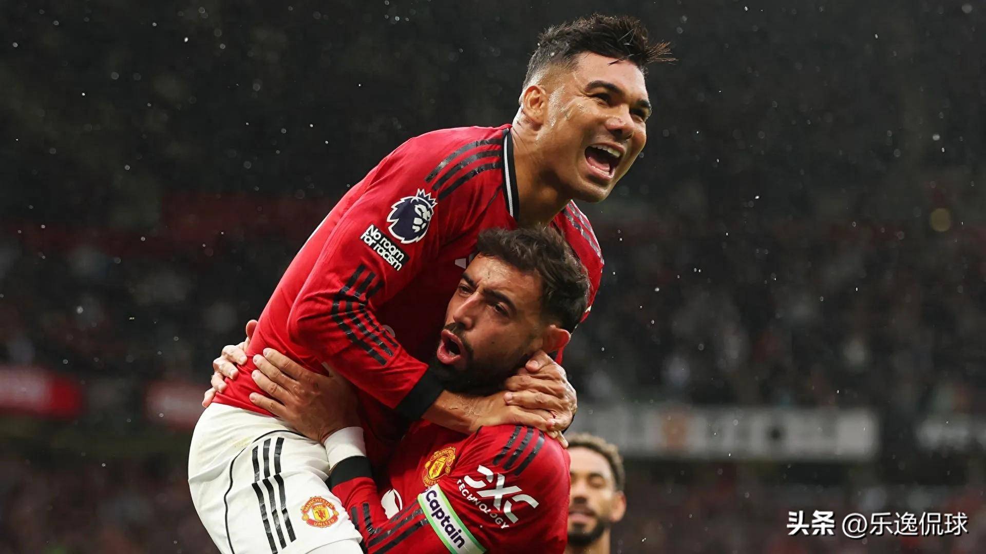 开云登录-包含今夜英超传出新动向；尤文图斯扳平良机；管理层表态——悬念犹存；团队化学反应显著的词条