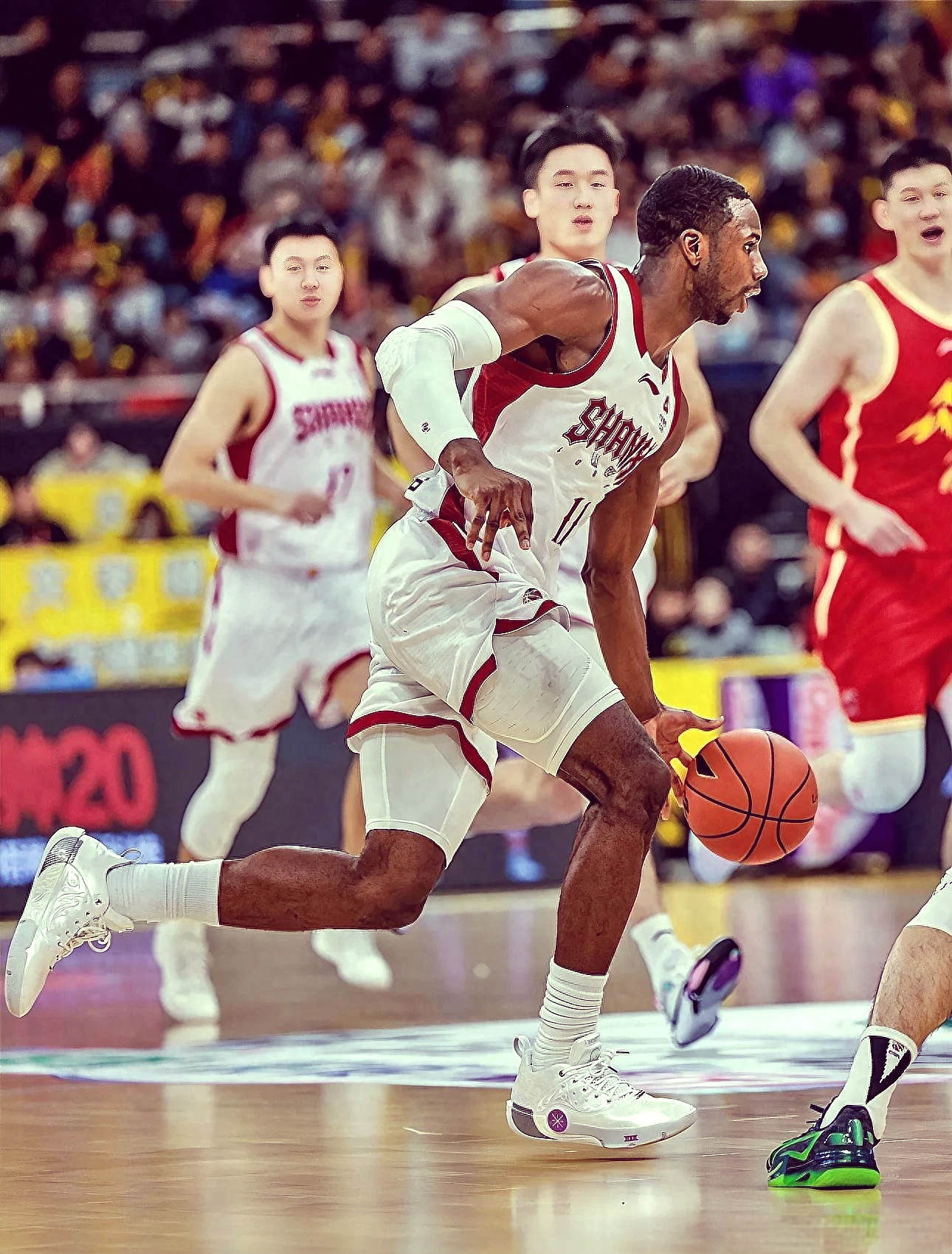 开云官网-赛前CBA季后赛焦点战，曼联豪取连胜，压力陡增，球队文化再被提及的简单介绍