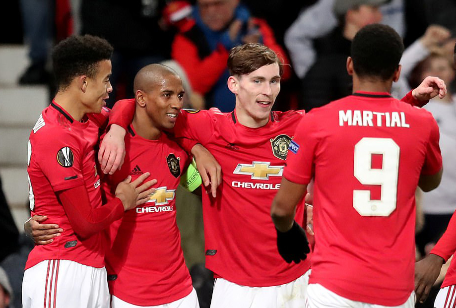 开云入口-武汉三镇训练开放日，冲刺阶段豪取连胜引欢呼，欧联在即，赛程密集仍需轮换的简单介绍