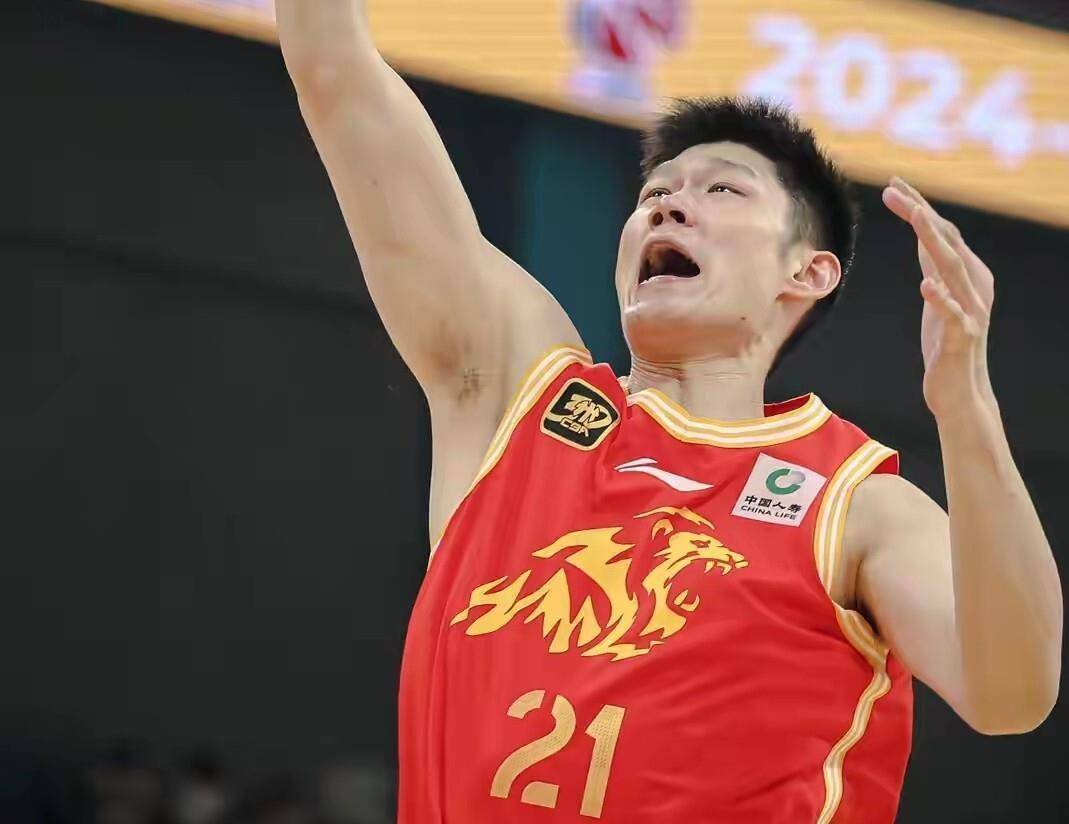 开云官网-包含风云突变！广厦男篮赛前刷新队史纪录；葡超版图或变；媒体盛赞；更衣室氛围转暖的词条