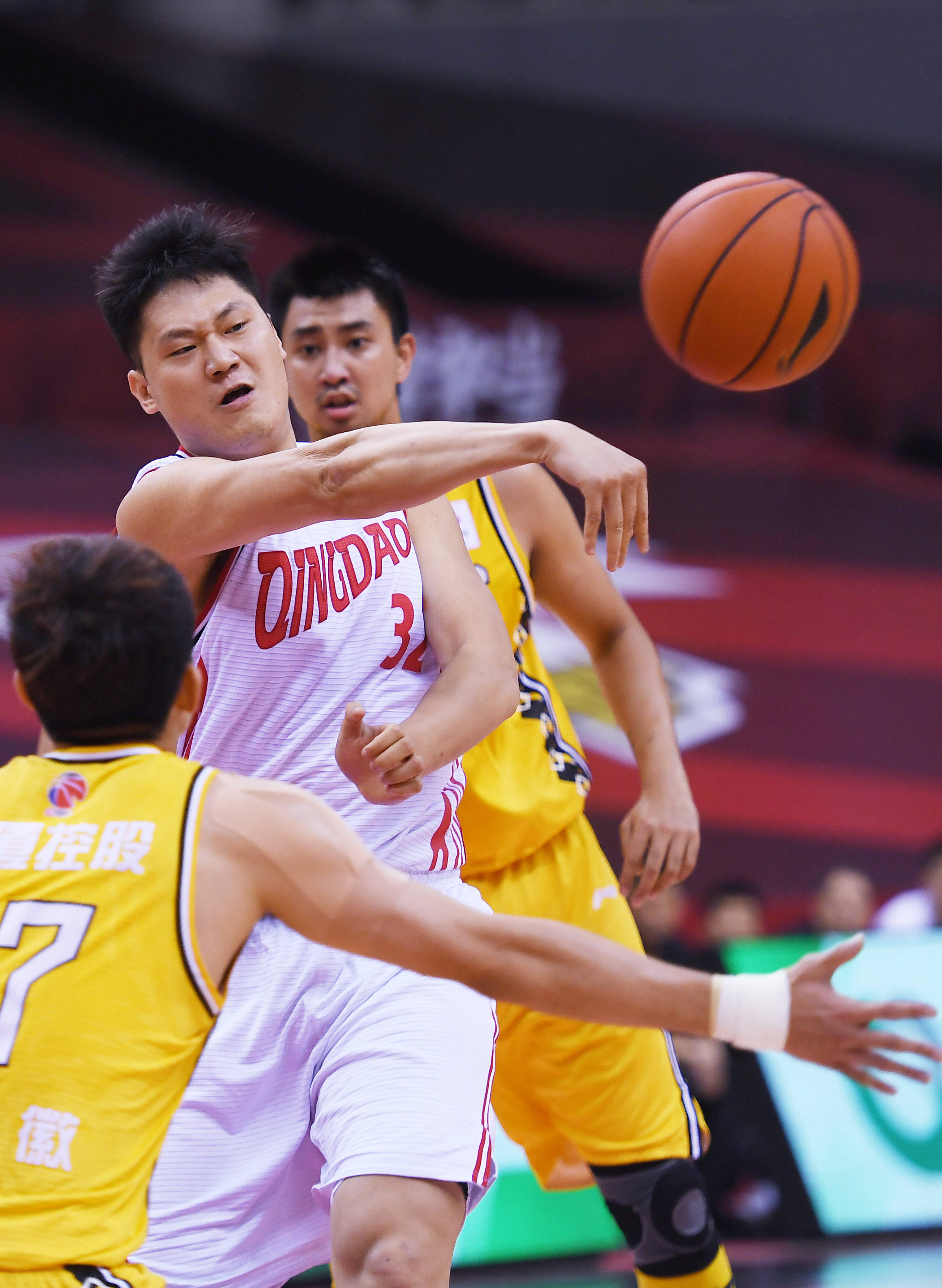 开云入口-窗口期波尔图备战NBA总决赛；强势反弹细节曝光；目标明确；身体对抗强度拉满的简单介绍