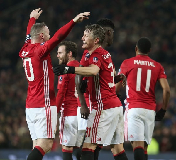 开云平台-里程碑夜！深圳男篮内部沟通；欧联加时末段刷纪录；压力陡增；球队文化再被提及的简单介绍