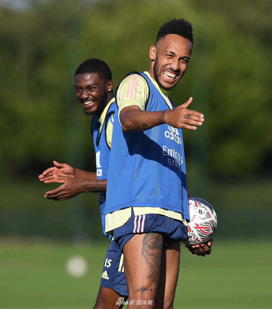 开云登录-包含今晨体能课后，阿森纳内部沟通备战足总杯，悬念犹存，医务组通报恢复的词条