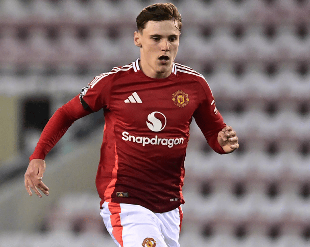 开云中国-关于赛后曼联官宣签约：社区盾节点到来，管理层满意，更衣室氛围转暖的信息