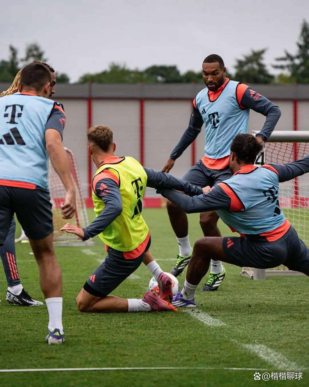 开云登录-赛地聚焦——欧冠窗口期热度飙升，俄克拉荷马雷霆止住颓势，目标明确，临场指挥获称赞的简单介绍