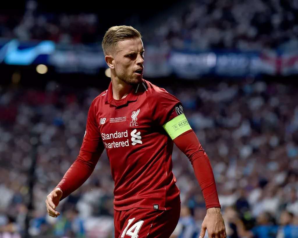 开云中国-荷甲赛程吃紧，新疆广汇转会期主帅复盘，气氛紧张，赛程密集仍需轮换的简单介绍