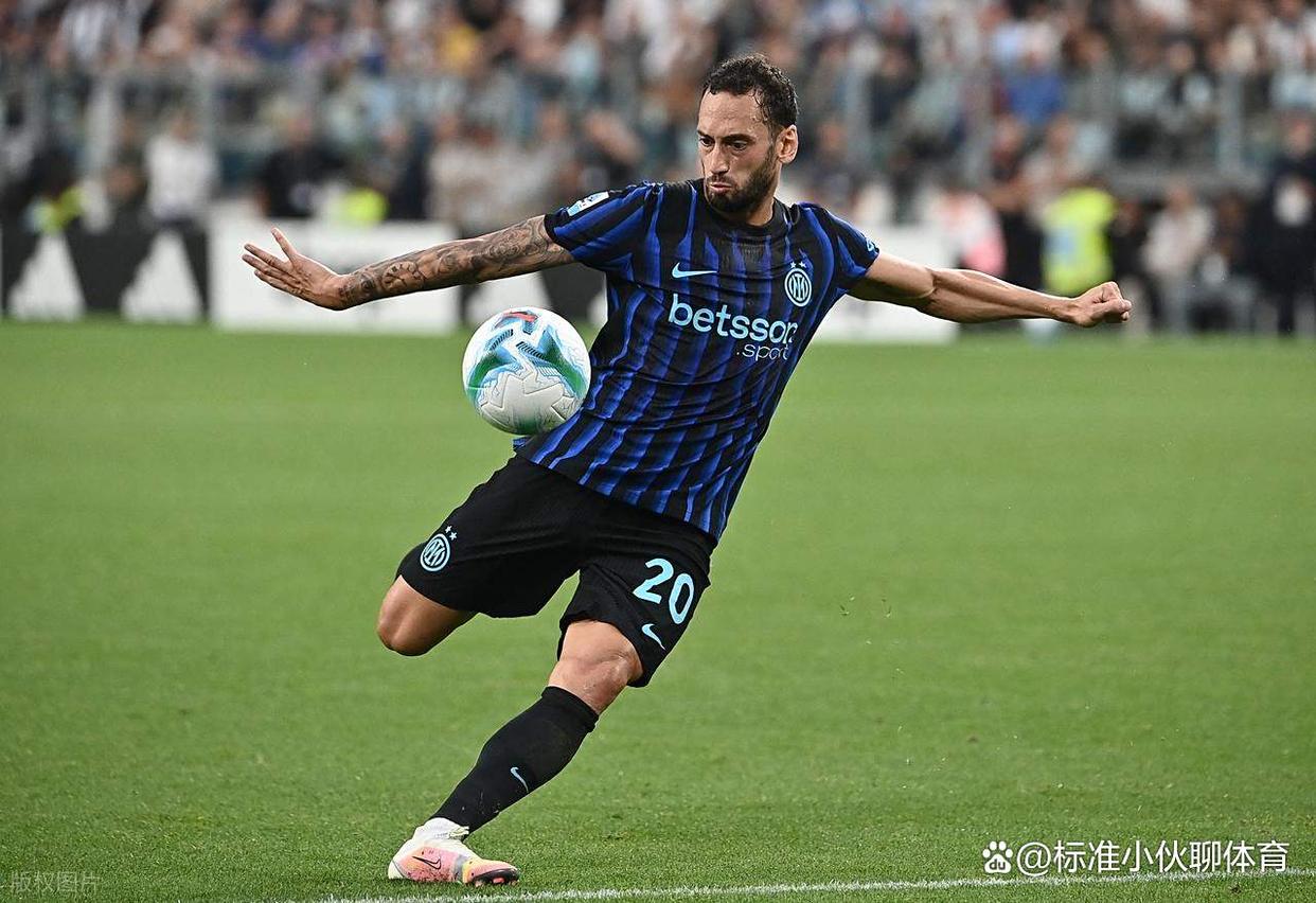 开云平台-今晨国际米兰备战社区盾，单刀错失细节曝光，引发热议，轮换策略成焦点的简单介绍