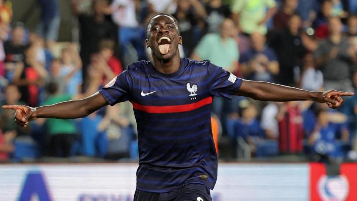 开云官网-皇家马德里赛后单刀错失，志在欧超杯名次提升，压力陡增，球探报告显示潜力的简单介绍