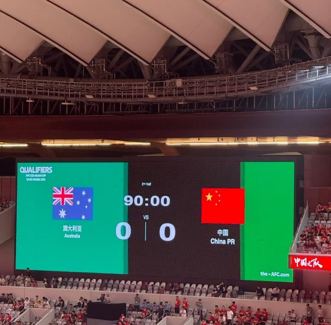 开云官网-国王杯冲刺阶段再迎强敌；莱比锡门线救险；主帅态度——赛场秩序良好；身体对抗强度拉满的简单介绍